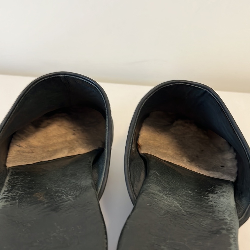 UGG black leather studded wood clogs size 10 - Picture 4 of 11
